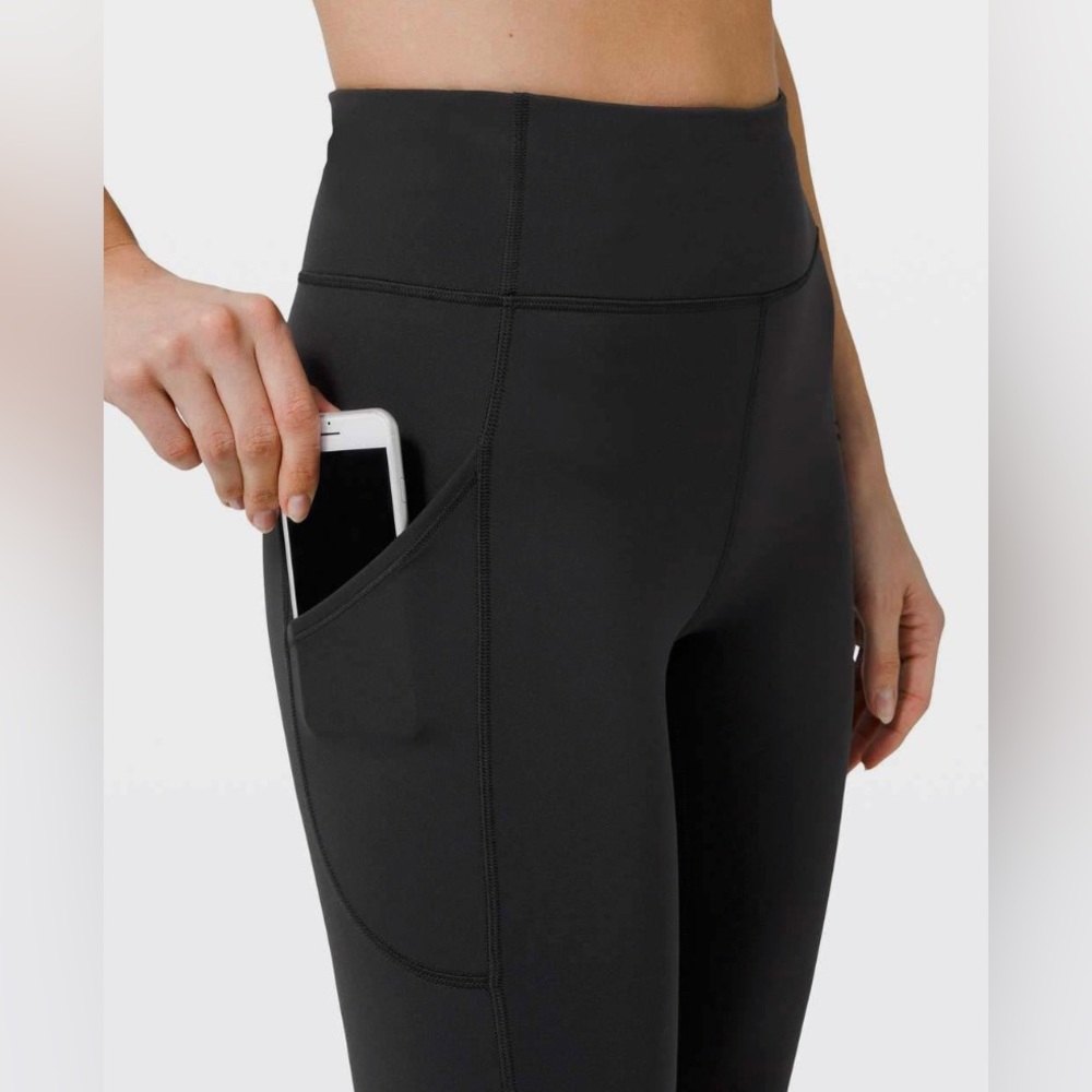 Lululemon Invigorate Leggings CROP 23”